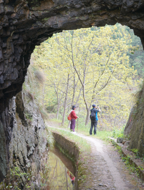 Huizhou Mid-Autumn Heritage & Mountain Expedition